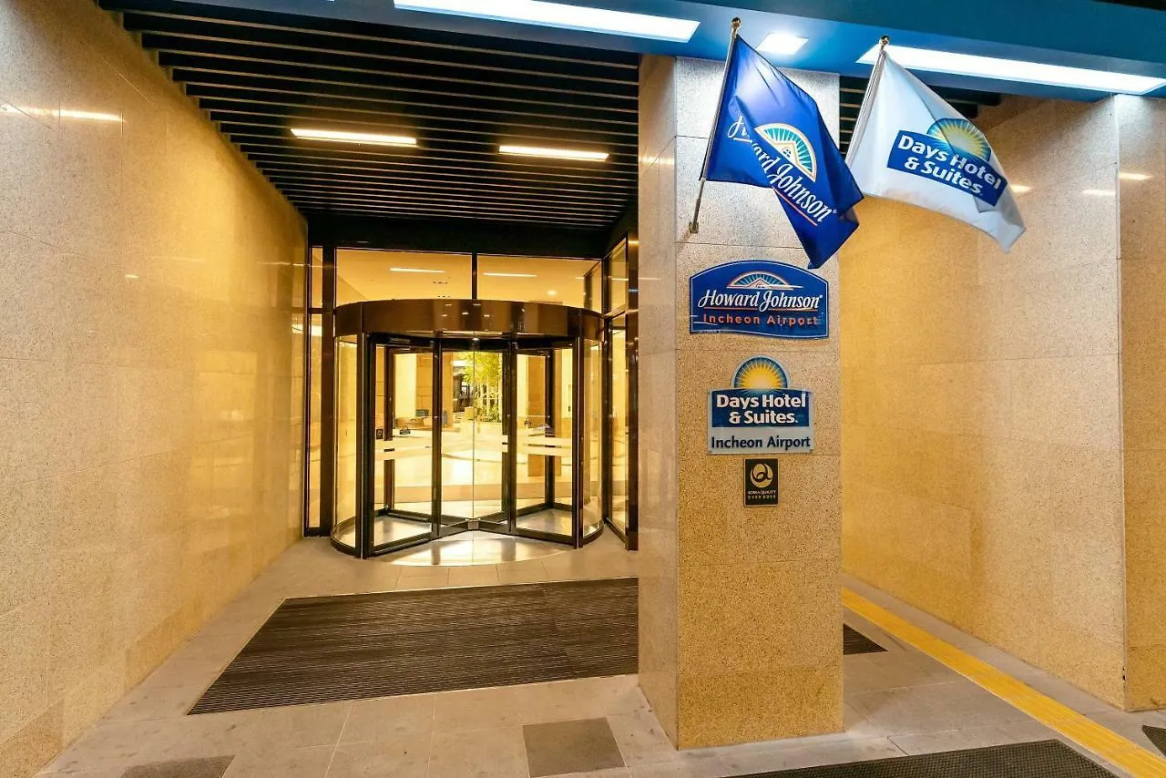 Days Hotel & Suites By Wyndham Incheon Airport 4*,