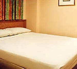 81-cherry.singapore-best-hotels.net/