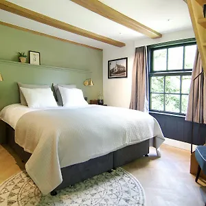 authentic-farmhouse-de-vergulden-eenhoorn.amsterdamhotelsnl.com/