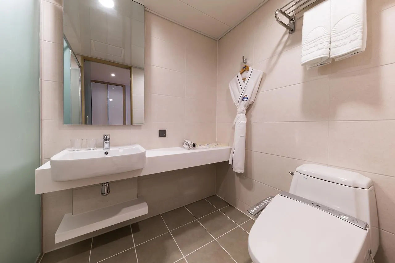 Days Hotel & Suites By Wyndham Incheon Airport
