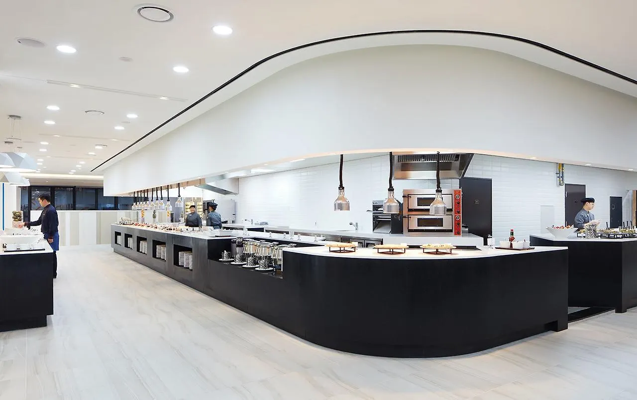 Days Hotel & Suites By Wyndham Incheon Airport