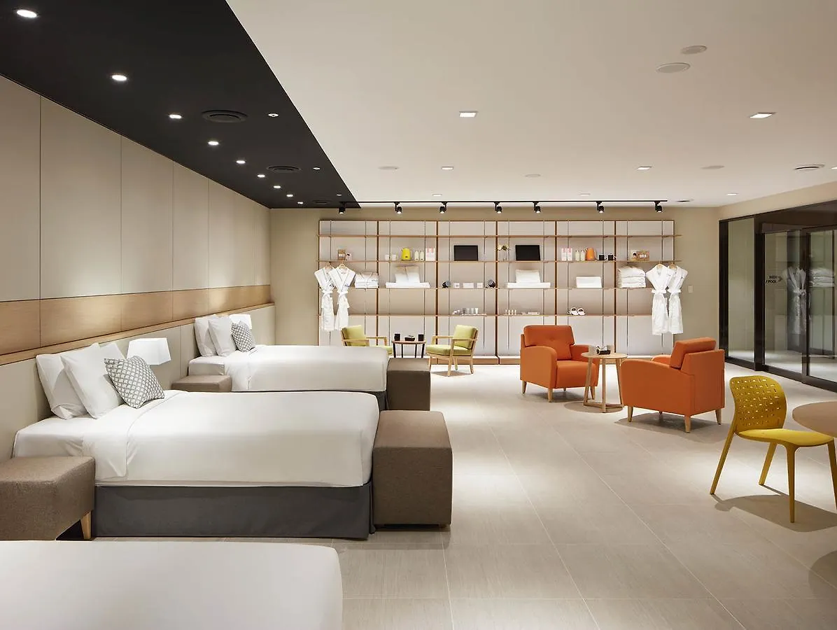 Days Hotel & Suites By Wyndham Incheon Airport 4*,