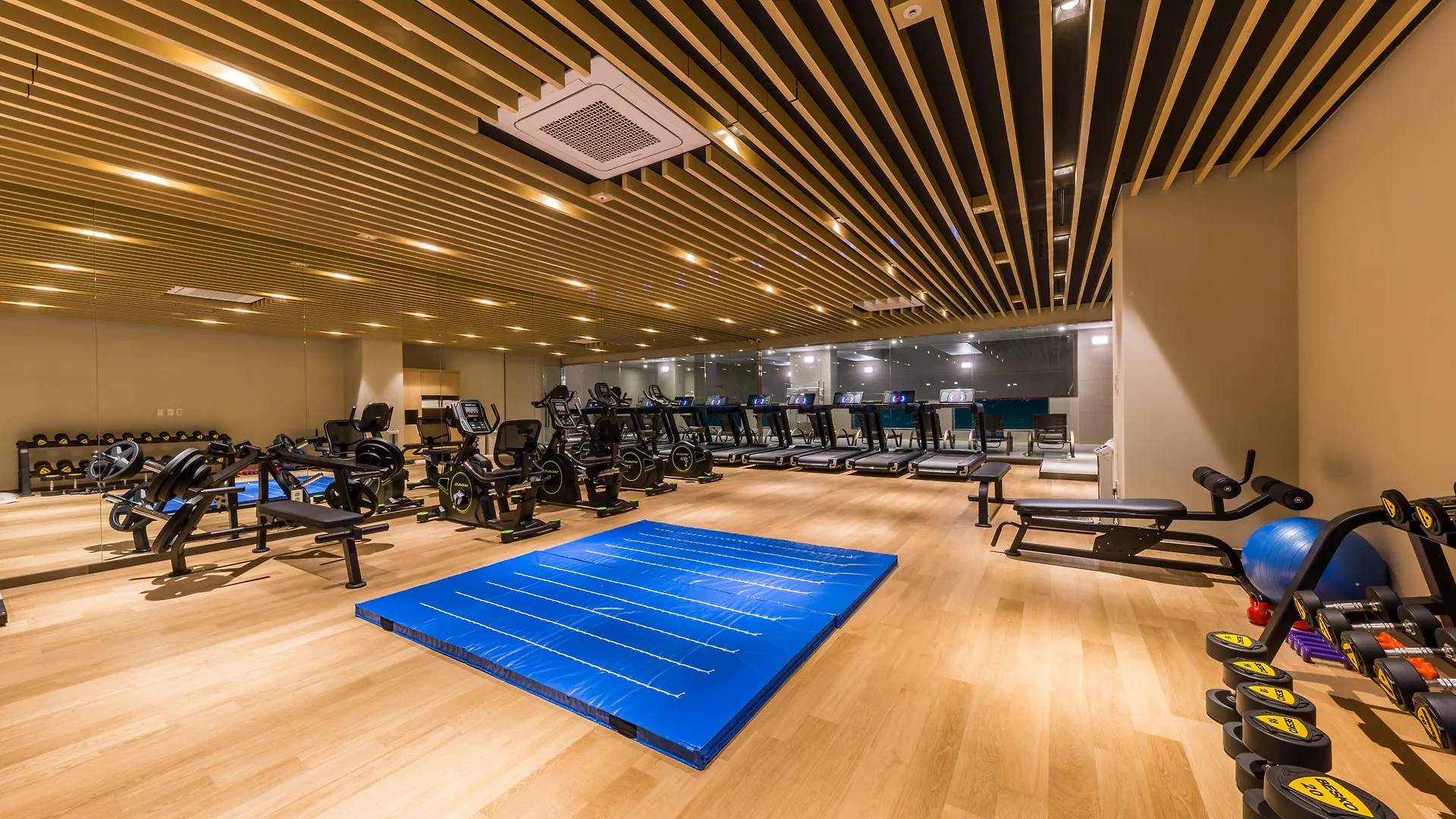 Days Hotel & Suites By Wyndham Incheon Airport