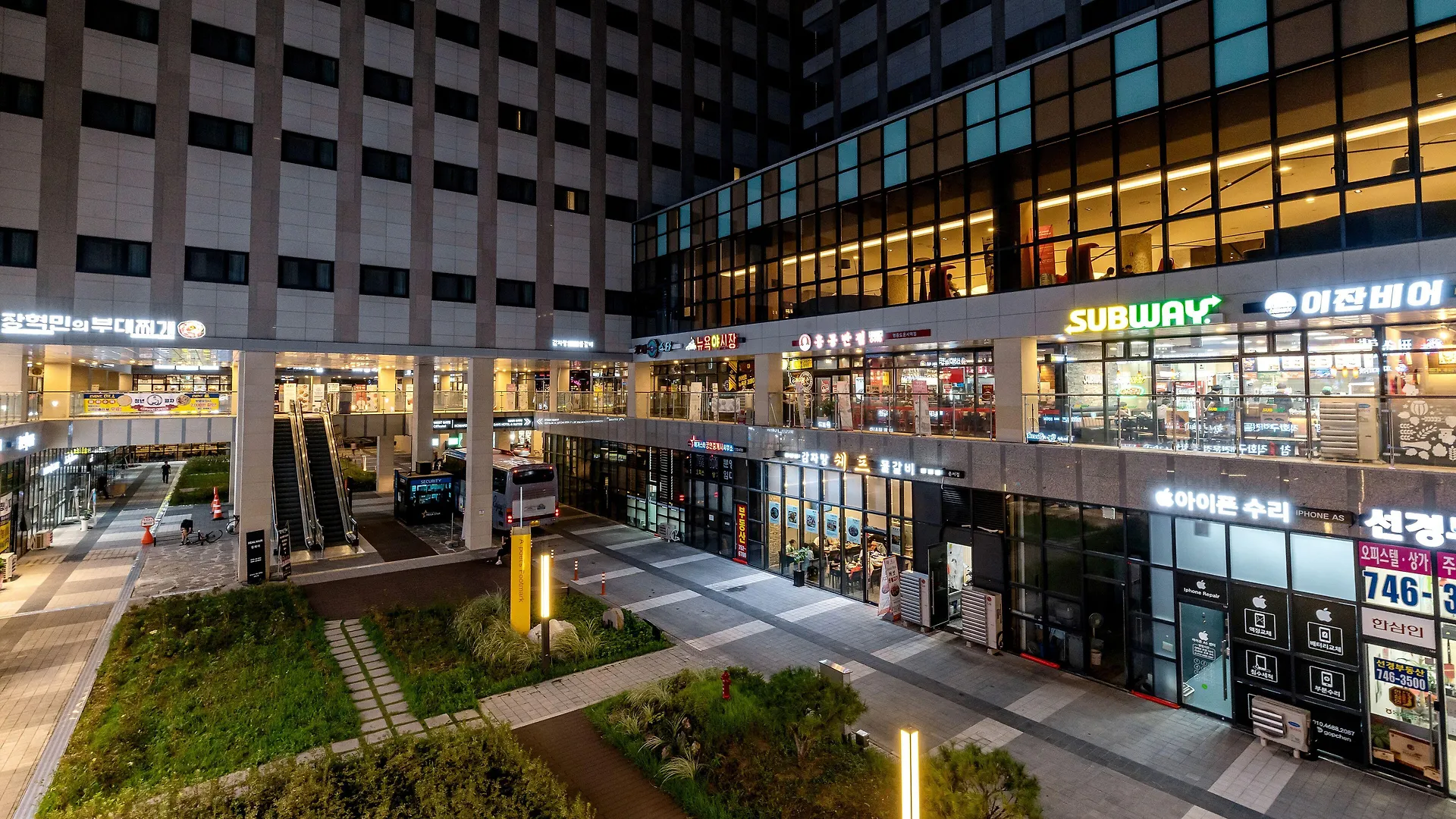 Days Hotel & Suites By Wyndham Incheon Airport