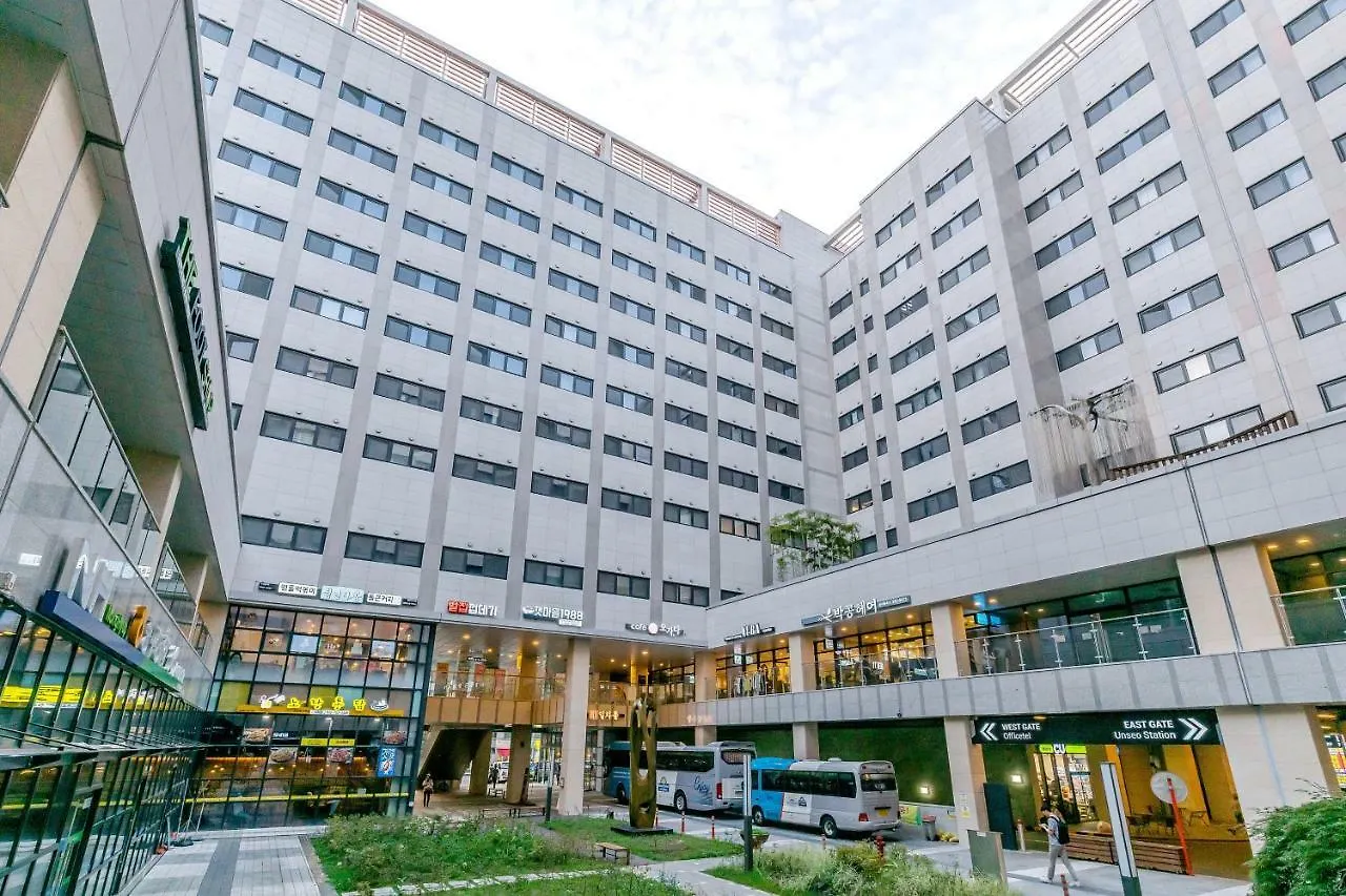 Days Hotel & Suites By Wyndham Incheon Airport